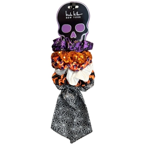Nicole Miller Accessories - NWT ⚜️🖤⚜️ Nicole Miller Halloween Scrunchie Set